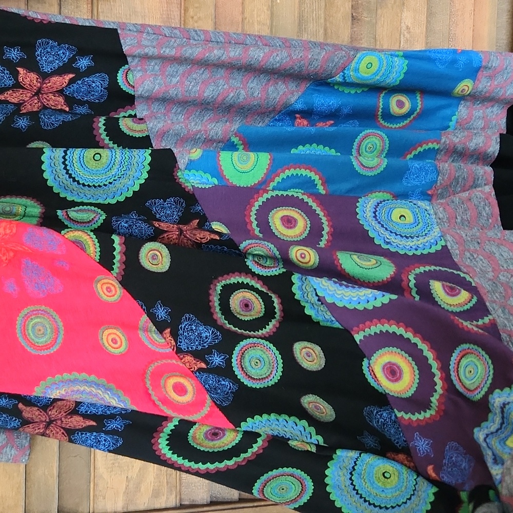 The Pyramid Collection Dress - Picture 2 of 11